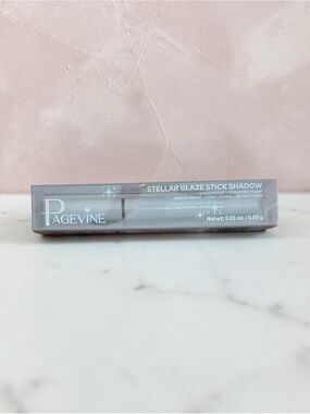 Pagevine Stellar Glaze Stick Shadow -Opal Essence